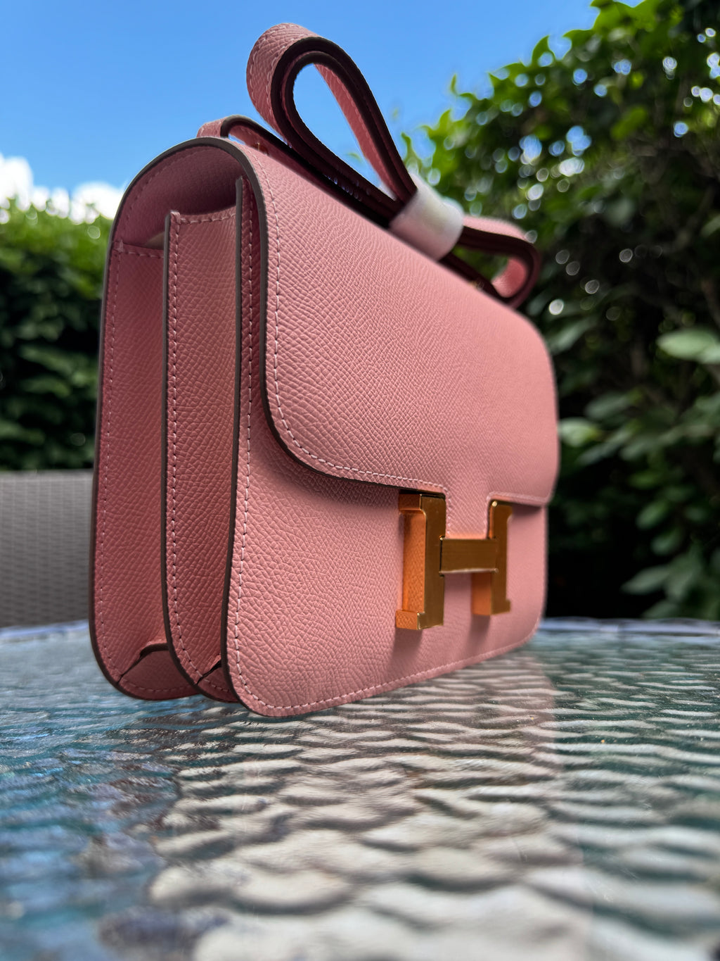 Rosé Elegance Crossbody Bag – Blush Pink