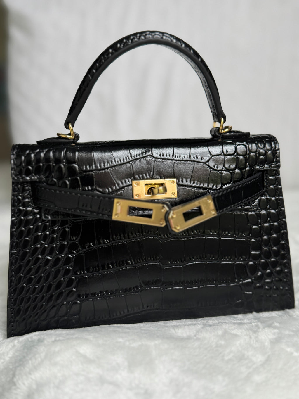 Mini Top Handle Crossbody Bag/black