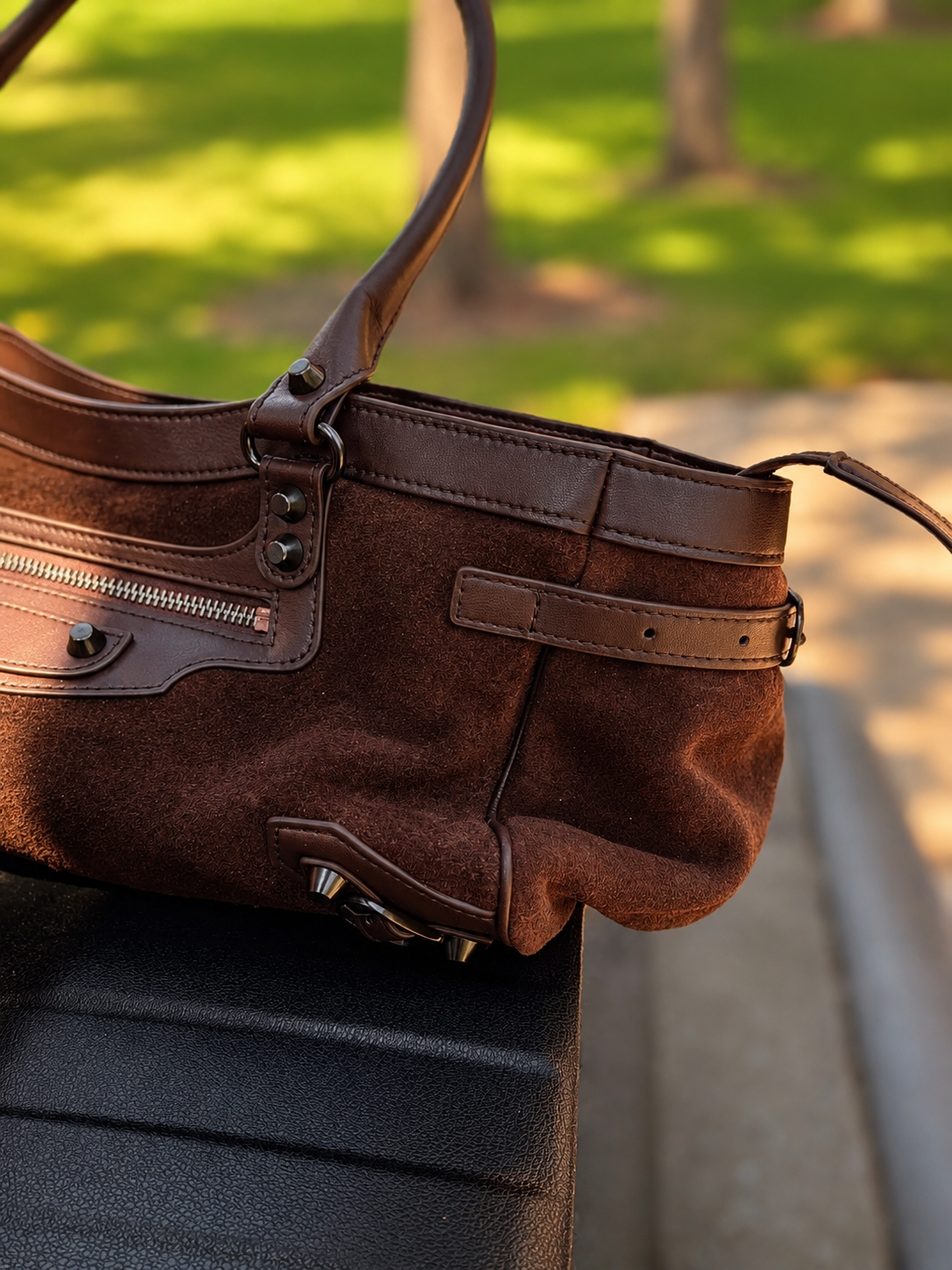 Vienna Vintage Shoulder Bag – Espresso Brown