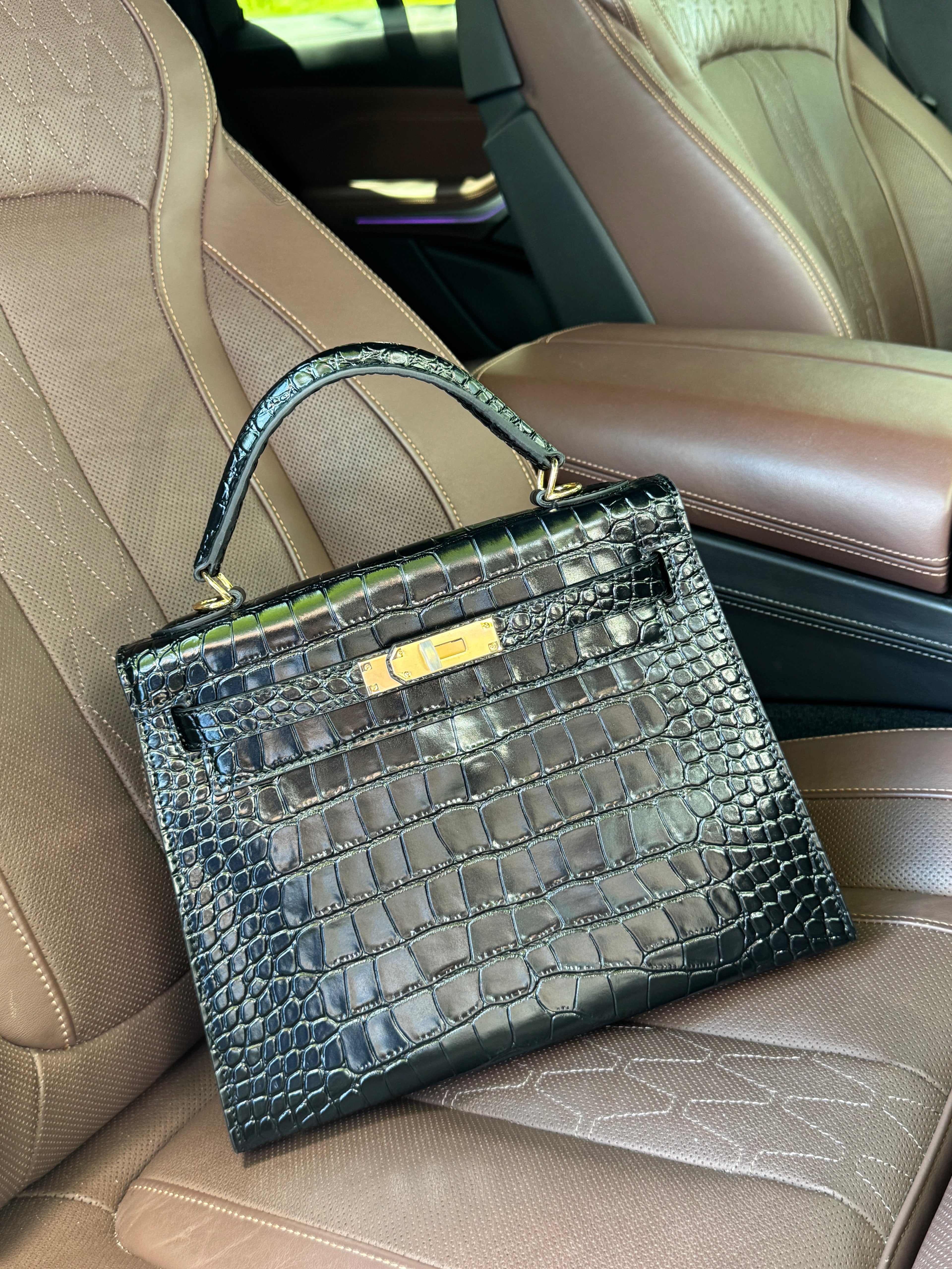 Luxury Look , Affordable Price.